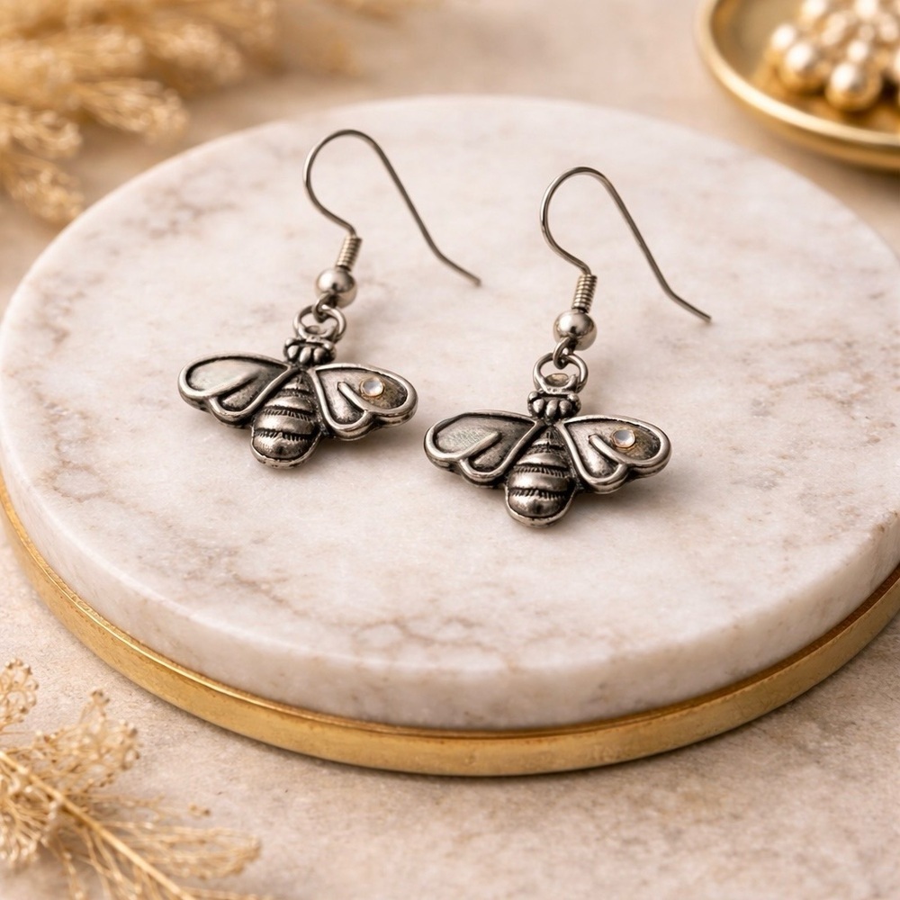 Vintage Silver Bumble Bee Dangle Earrings Jeweled Bee Drop Earrings Cottagecore